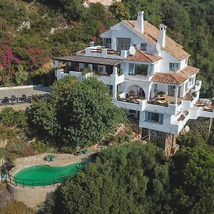 Muse 4*, Marbella España